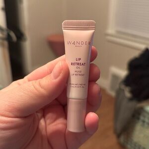 Wander Beauty Lip Retreat Lip Oil